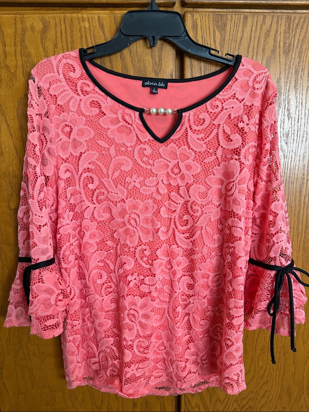 Coral Lace Pearl-Accent Women's Top size Large by Olivia Blu